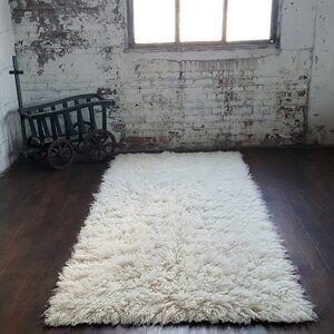 BRAND NEW 4x6 FLOKATI RUG | LONG 3" WOOL PILE | GREAT QUALITY | WOOL AREA RUG